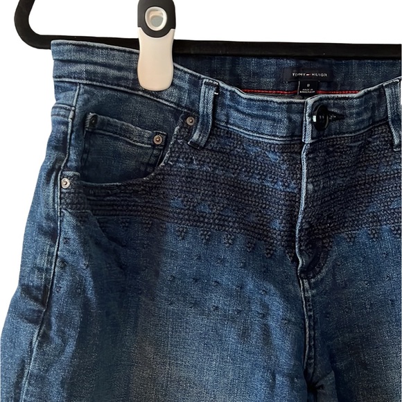 Tommy Hilfiger embroidered denim shorts - Picture 3 of 6